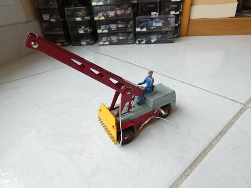 Grue salev dinky - salev, toys